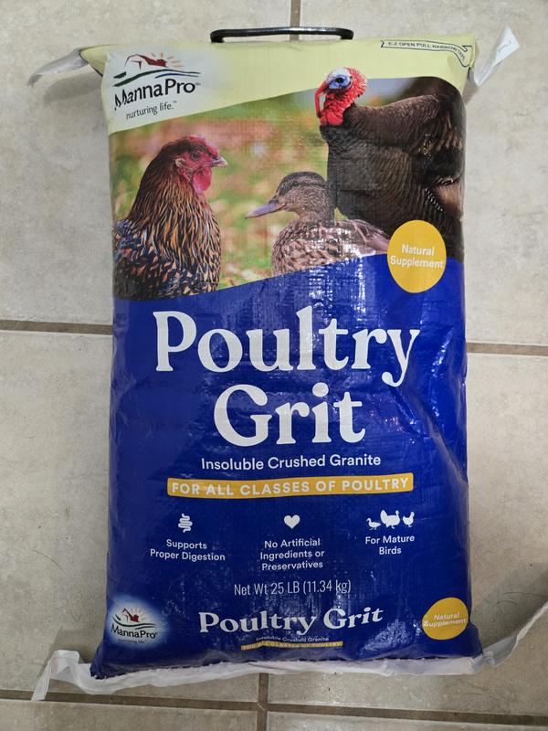 Manna Pro Poultry Grit Supplement, 25-lb Bag for Optimal Digestion